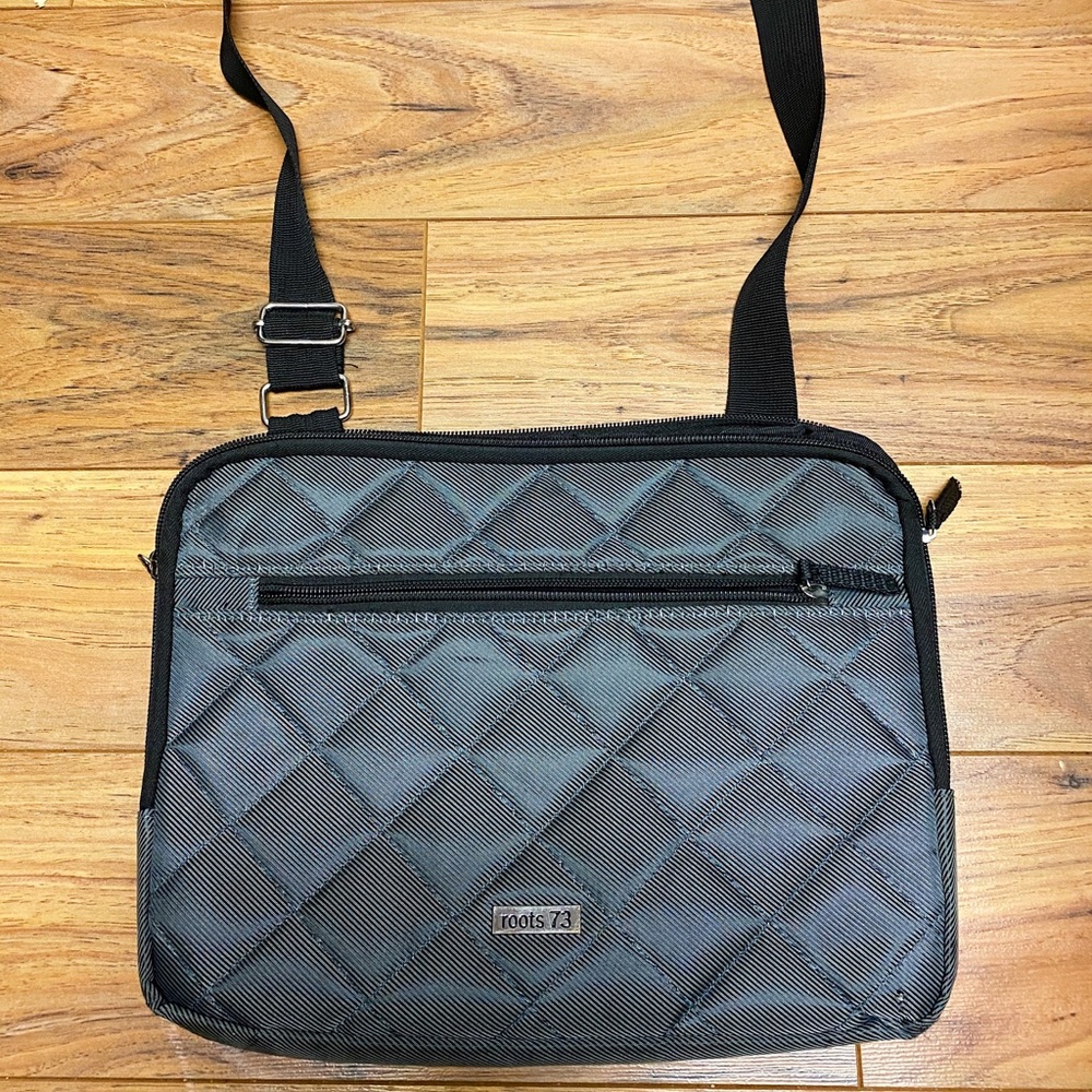 Travel Roots Satchel - Picture 7 of 7